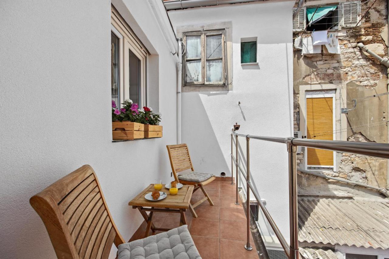 Giardini M Studio Apartments Pula Eksteriør billede